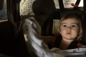 Дети в шоке от автоматической мойки