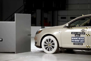 Краш тест Lincoln MKS