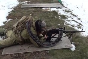 Гибкий рукав подачи пулеметной ленты