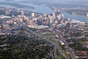 Фанат Детройта купил в любимом городе 6300 заброшенных домов