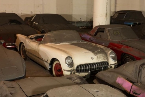 36 спорткаров Corvette простояли без надобности 26 лет