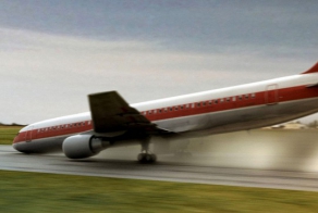 На честном слове и на одном крыле