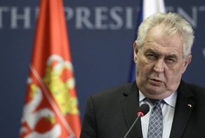 Президент Чехии выматерился на радио