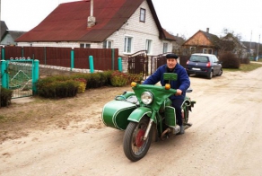 За рулем одного "Днепра" 43 года