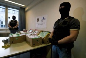 Стоит только боссу отвернуться