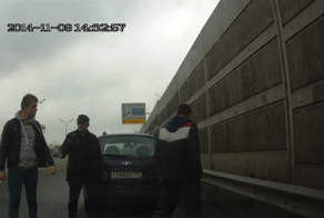 Перестроился не глядя