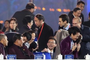 Путин приударил за первой леди Китая