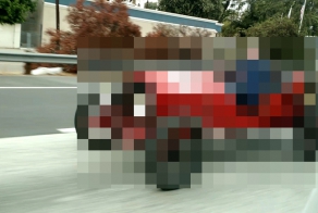 Он ехал на встречу по автостраде