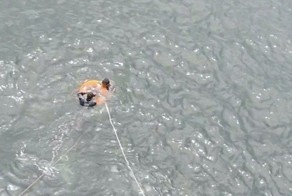 Рыбак двое суток пробыл в воде на куске пенопласта