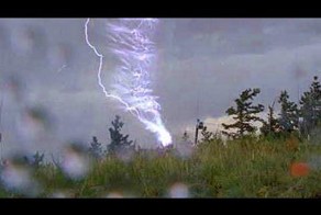 Получаю шаровую молнию из линейной грозы