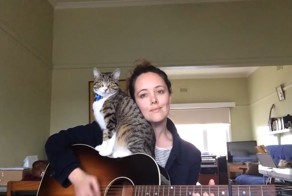 Пение с препятствиями