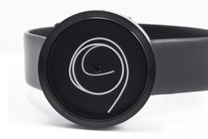 Наручные часы с необычным циферблатом