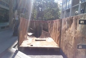 Превращение мусорного контейнера в сад