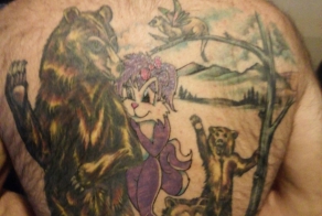 Странные и нелепые татуировки