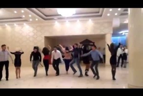Танцы на молдавской свадьбе! КРУТО! 