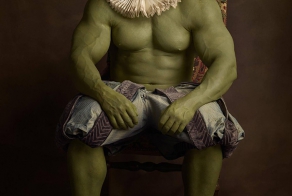 Герои комиксов в костюмах эпохи Ренесанса