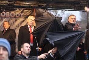 Не в того попали