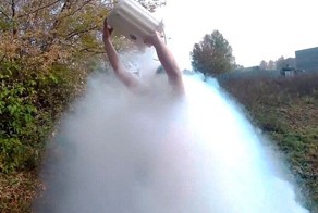 Русский ученый вывел Ice Bucket Challenge на новый уровень