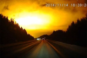 В небе над Уралом засняли таинственное свечение