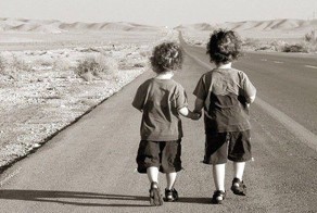 Великие дела нужно совершать! А не обдумывать их бесконечно...