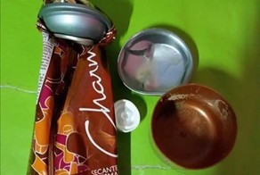 Спрей взорвался в руках у женщины