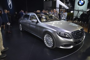 Самый длинный и роскошный седан Mercedes-Benz
