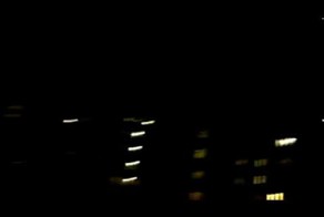 Что бывает если посреди ночи заорать из окна