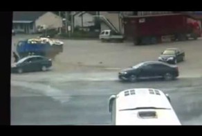 Пешеход чудом избежал смерти