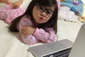 5-летняя девочка — новая звезда интернета