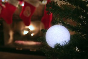 AURA - первая &quot;умная&quot; ёлочная игрушка