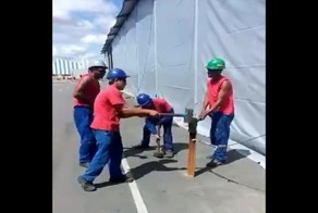 Красиво вошла