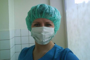 Медсестру  уволили за фотографию пациента в Instagram