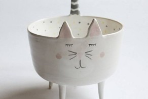 Сказочная посуда: кото-чашки и зайце-тарелки