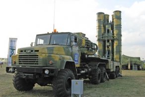 В Крыму на вооружение поступили комплексы ПВО С-300ПМУ