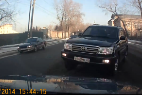 Land Cruiser со встречки