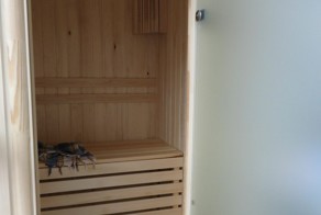 Запилил сауну на балконе