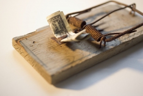 Эй, пацан! Кредит возьмёшь? А если дам?