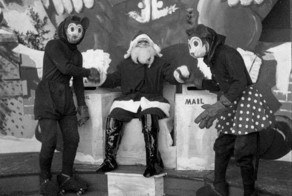 30 Санта Клаусов, которых не стоит показывать вашим детям