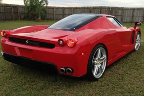 Найдено на eBay. Копия Ferrari Enzo