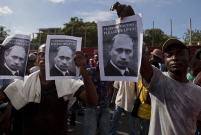 Демонстранты на Гаити воззвали к Путину