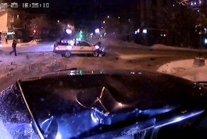 Решил проскочить на красный