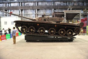 Модель танка ZTZ-99 сделанная из гильз