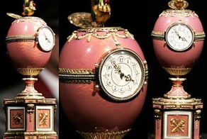 На юбилей Путин подарил Эрмитажу яйцо-часы Фаберже