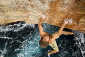 Со смертью не играют в подкидного дурака. Альпинисты без страховки