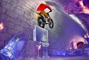 Мототриал внутри иглу