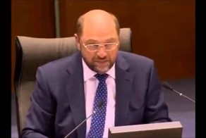 Банановый Европарламент с банановым голосованием банановой демократии