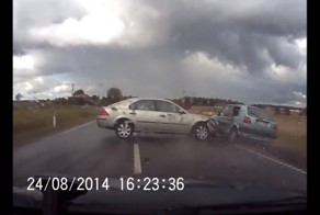 Неожиданный боковой удар