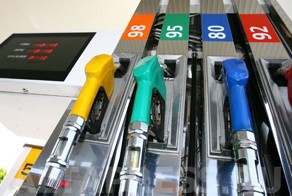 Дороги ли стоит бензин в нашей стране?