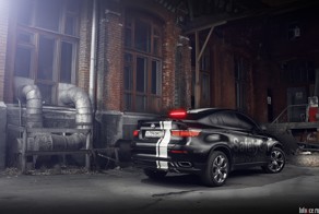 BMW X6 5.0i Safety Car MotoGP или о том как делаются подобные фото