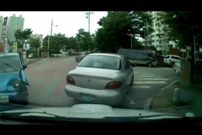 Уехала с места аварии